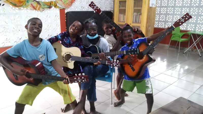 Fai suonare la solidarietà: una scuola di musica a Kpalimé